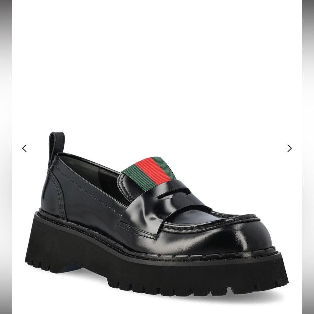 Gucci Web Detailed Loafers